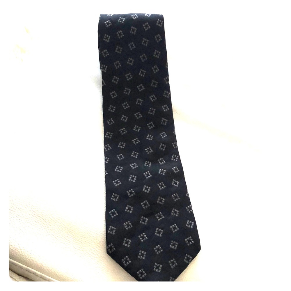 Men’s DKNY 100% Silk Tie